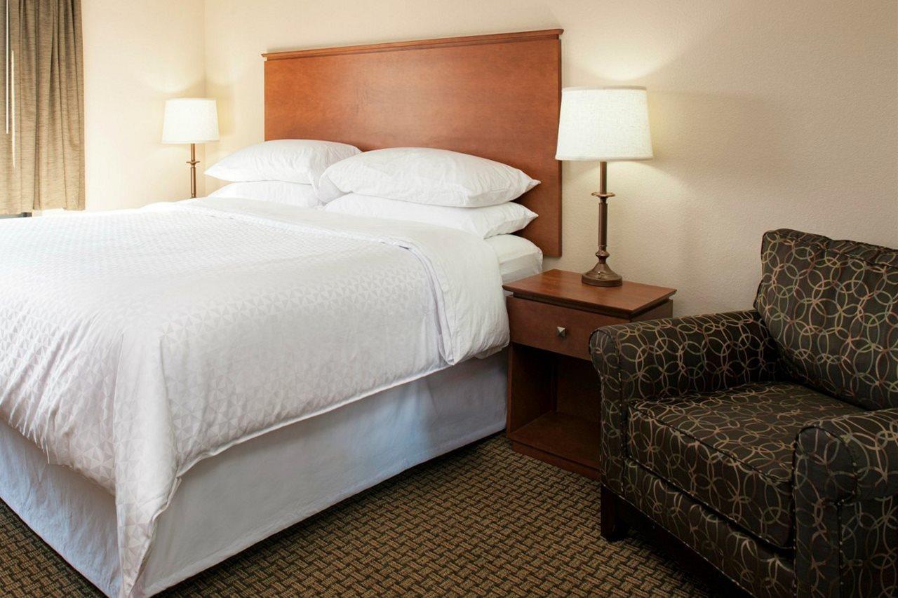Four Points By Sheraton Fort Myers Airport Екстер'єр фото