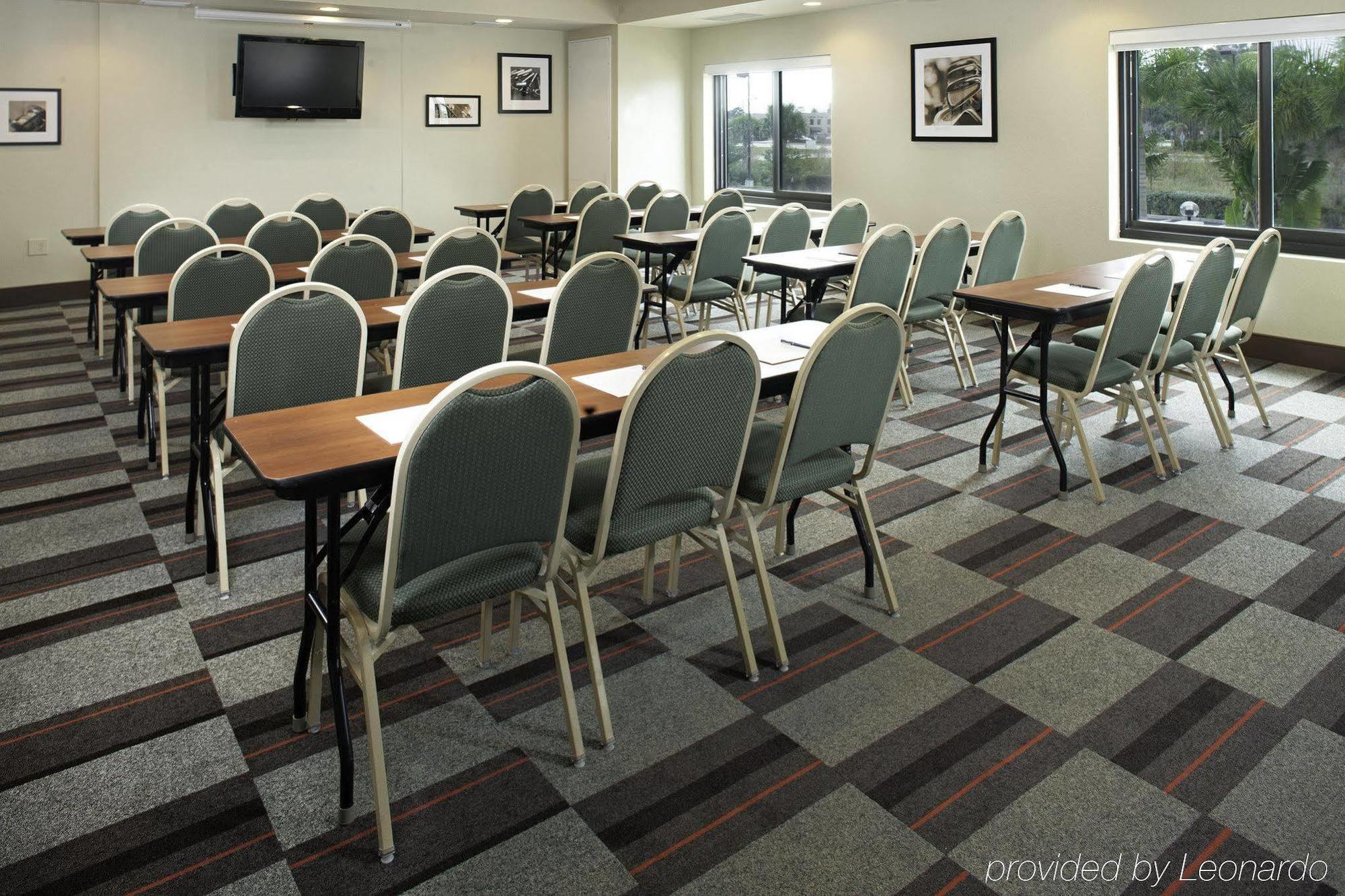 Four Points By Sheraton Fort Myers Airport Екстер'єр фото