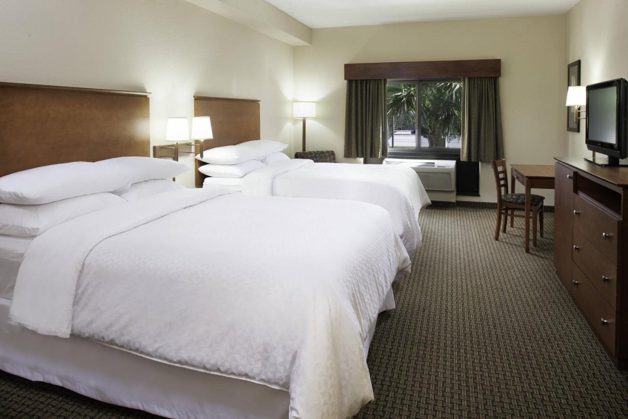 Four Points By Sheraton Fort Myers Airport Екстер'єр фото